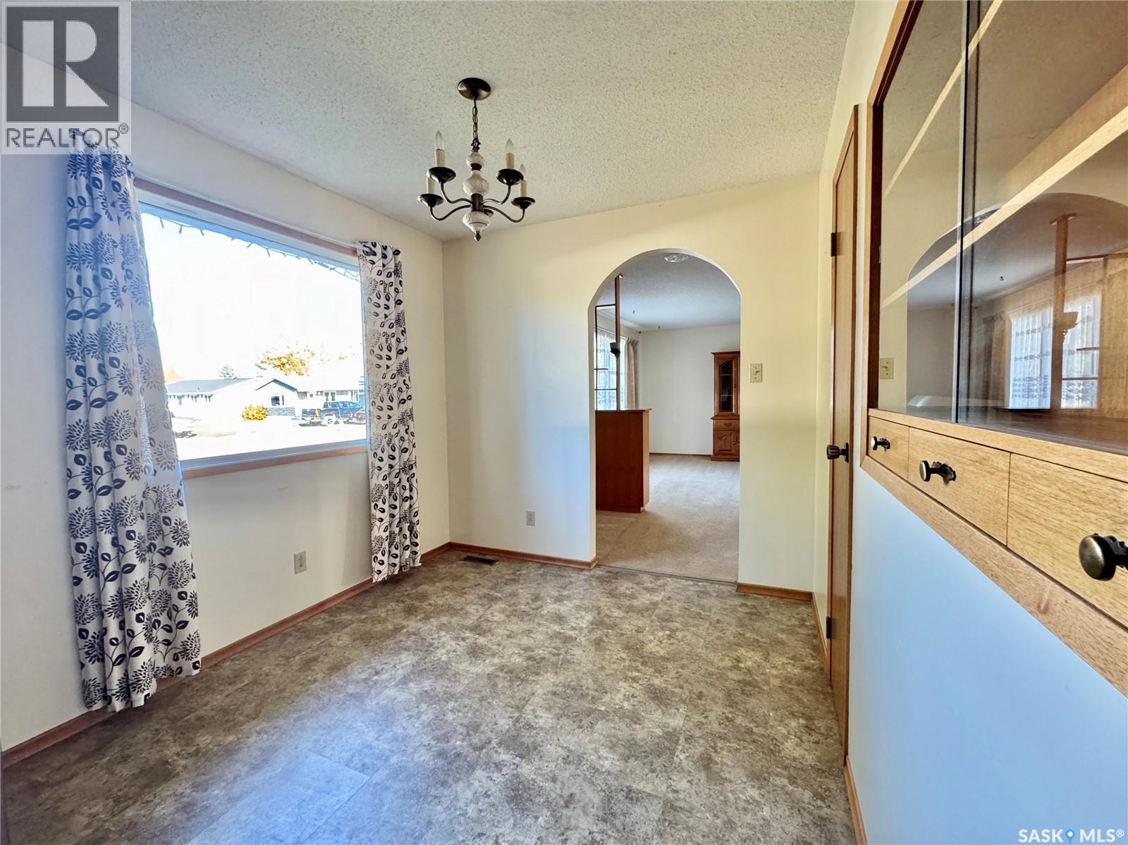 221 River Heights Drive, Langenburg, Saskatchewan  S0A 2A0 - Photo 12 - SK021541