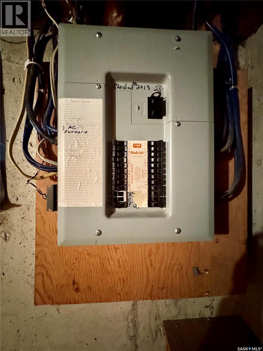 221 River Heights Drive, Langenburg, Saskatchewan  S0A 2A0 - Photo 41 - SK021541