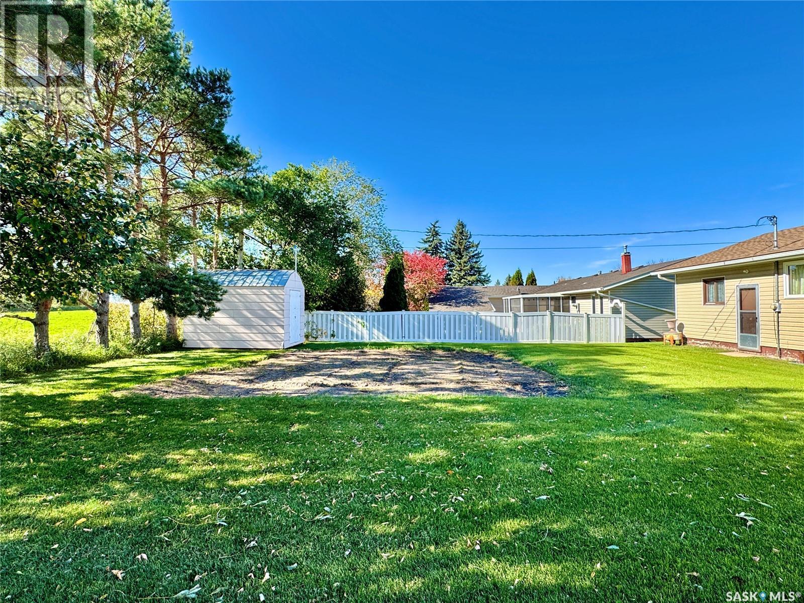 221 River Heights Drive, Langenburg, Saskatchewan  S0A 2A0 - Photo 45 - SK021541