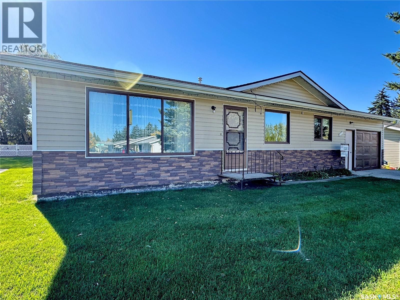 221 River Heights Drive, Langenburg, Saskatchewan  S0A 2A0 - Photo 43 - SK021541