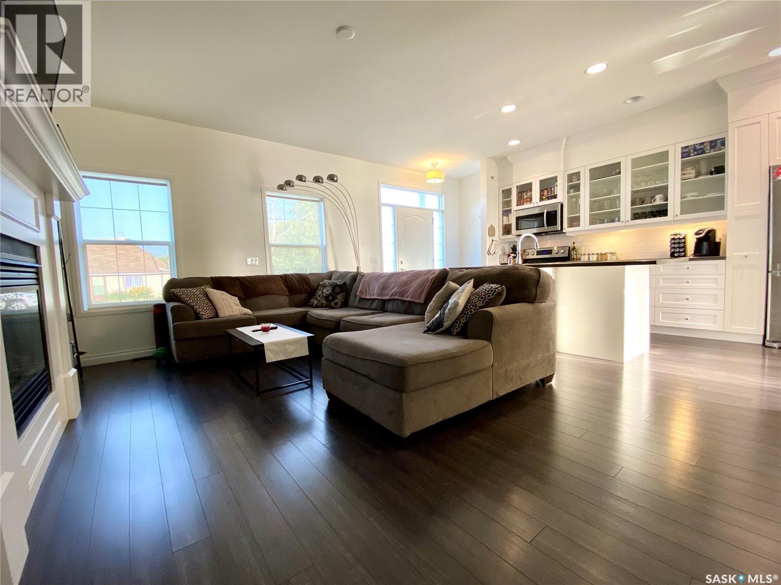 A & B 422 St Mary Street, Esterhazy, Saskatchewan  S0A 0X0 - Photo 36 - SK024256