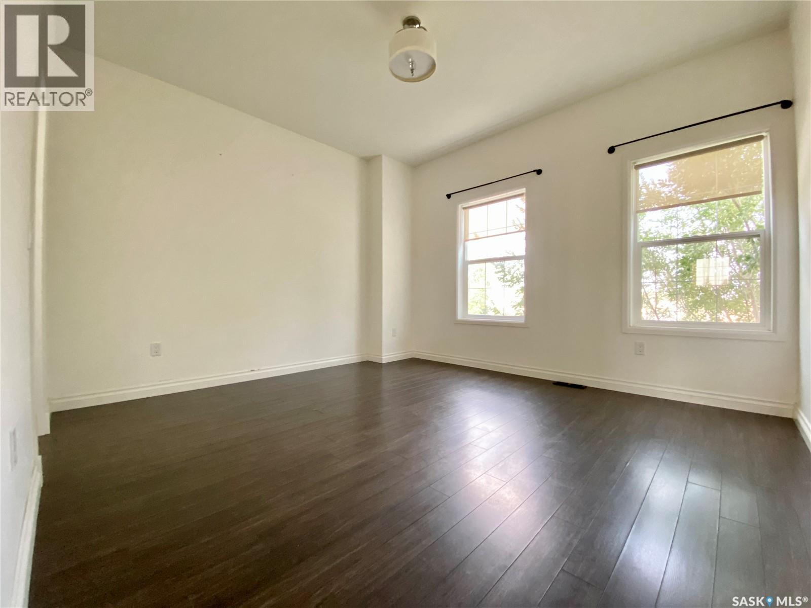 A & B 422 St Mary Street, Esterhazy, Saskatchewan  S0A 0X0 - Photo 13 - SK024256