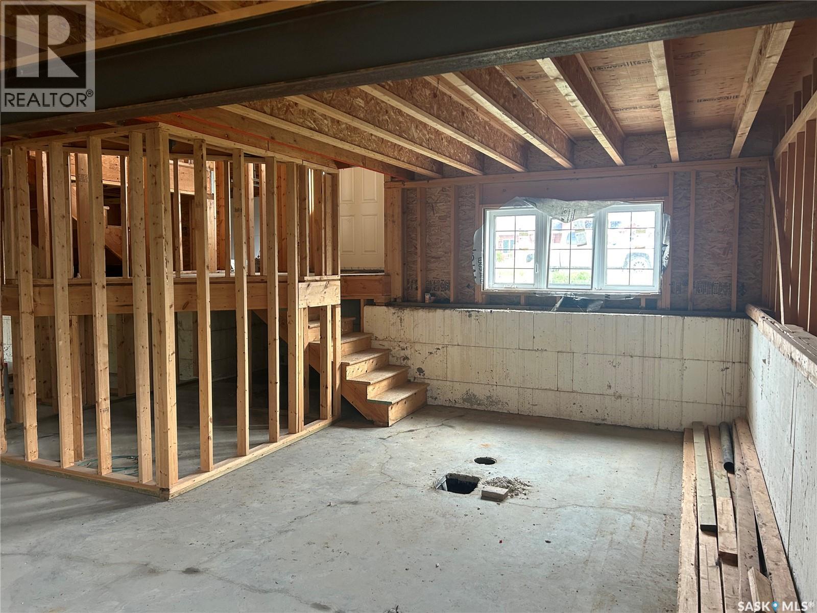 117 Carson Bay, Lampman, Saskatchewan  S0C 0B5 - Photo 7 - SK025812