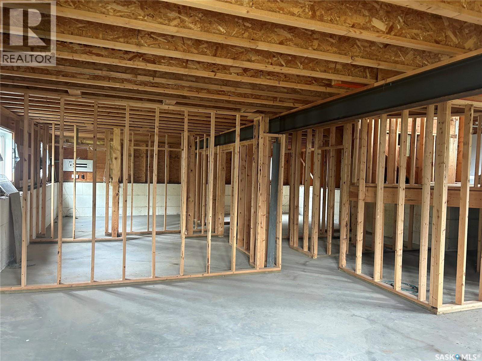 117 Carson Bay, Lampman, Saskatchewan  S0C 0B5 - Photo 8 - SK025812