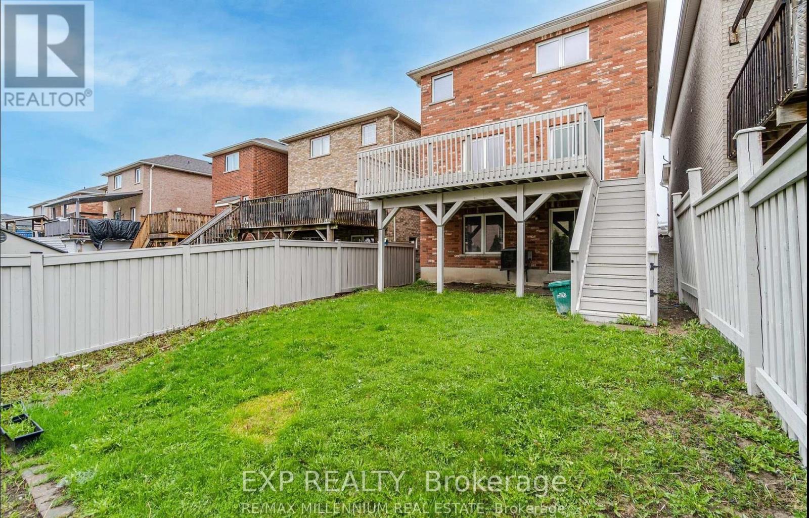 15 Lynn Street, Bradford West Gwillimbury, Ontario  L3Z 0B2 - Photo 39 - N12645218