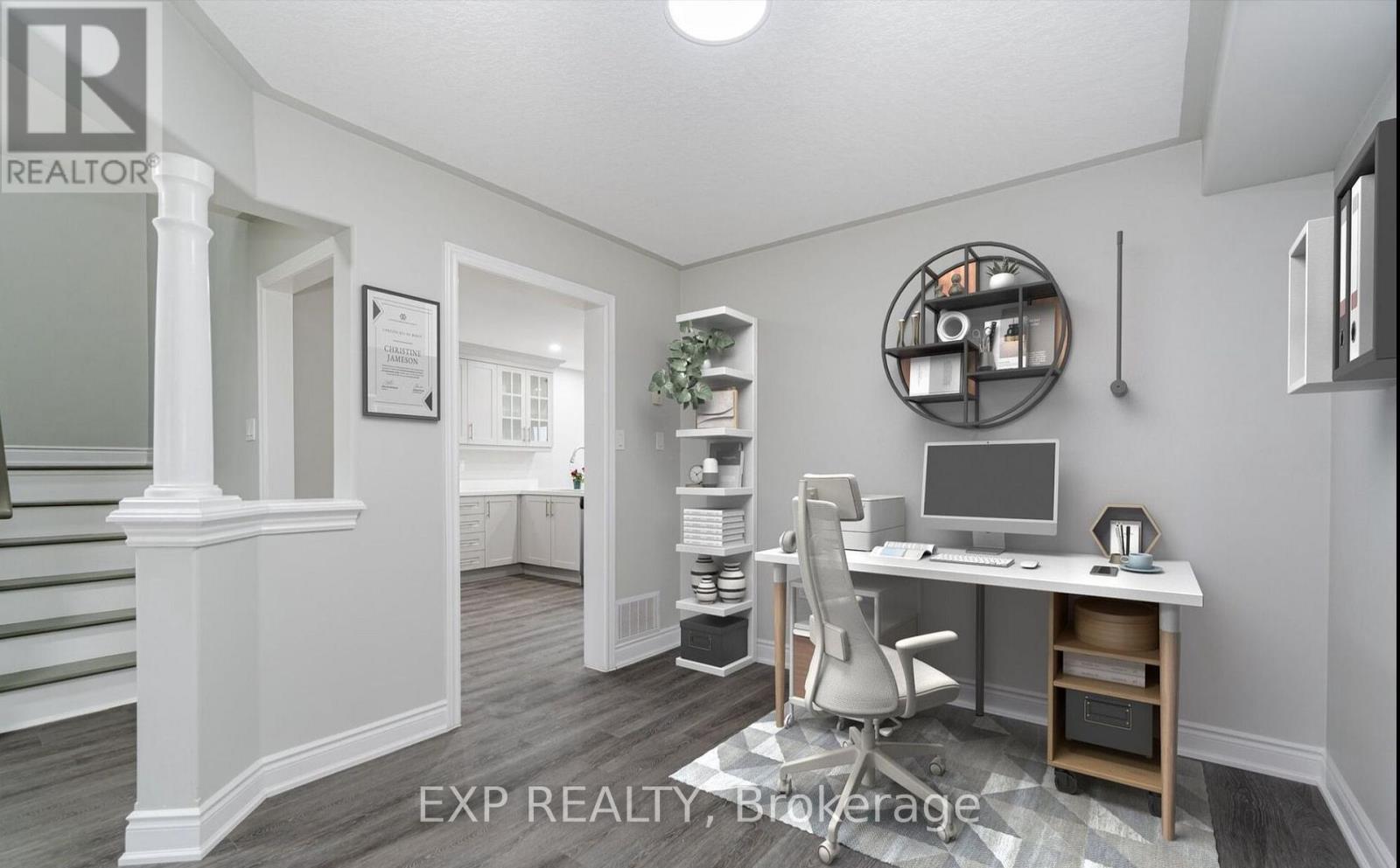 15 Lynn Street, Bradford West Gwillimbury, Ontario  L3Z 0B2 - Photo 6 - N12645218