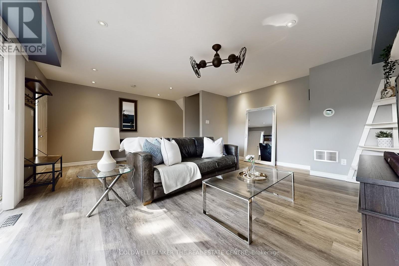 195 Milestone Crescent, Aurora, Ontario  L4G 3M2 - Photo 5 - N12645226