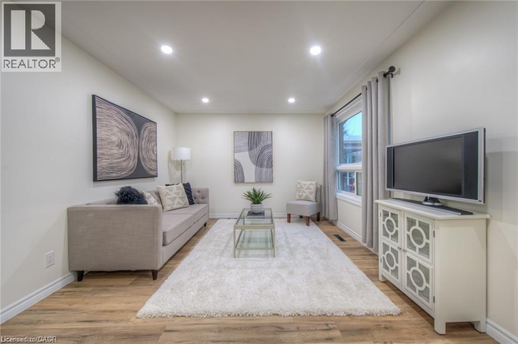 248 Cyrus Street, Cambridge, Ontario  N3H 1H3 - Photo 5 - 40794707