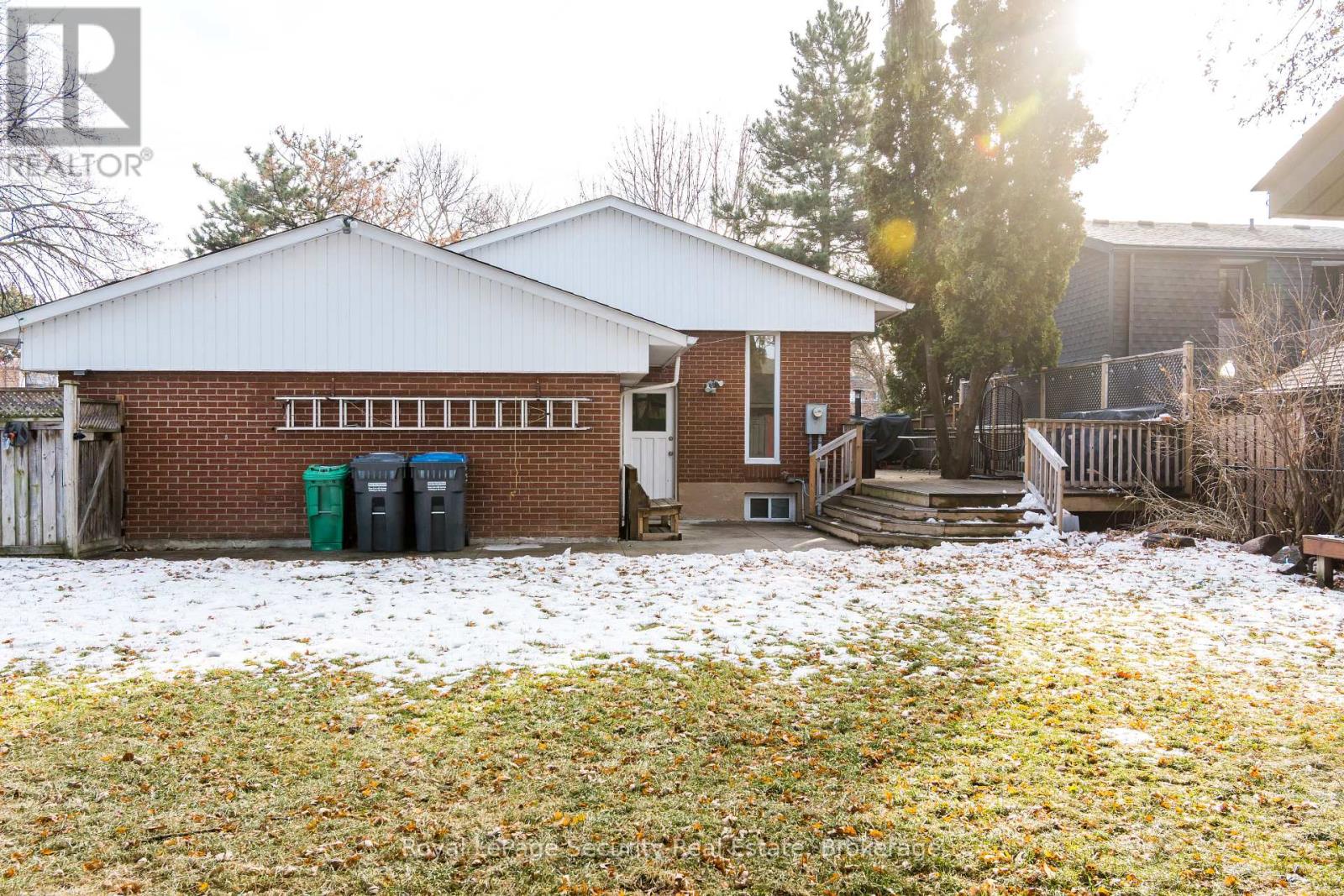 3248 Silverado Drive, Mississauga, Ontario  L5A 2W1 - Photo 18 - W12643584