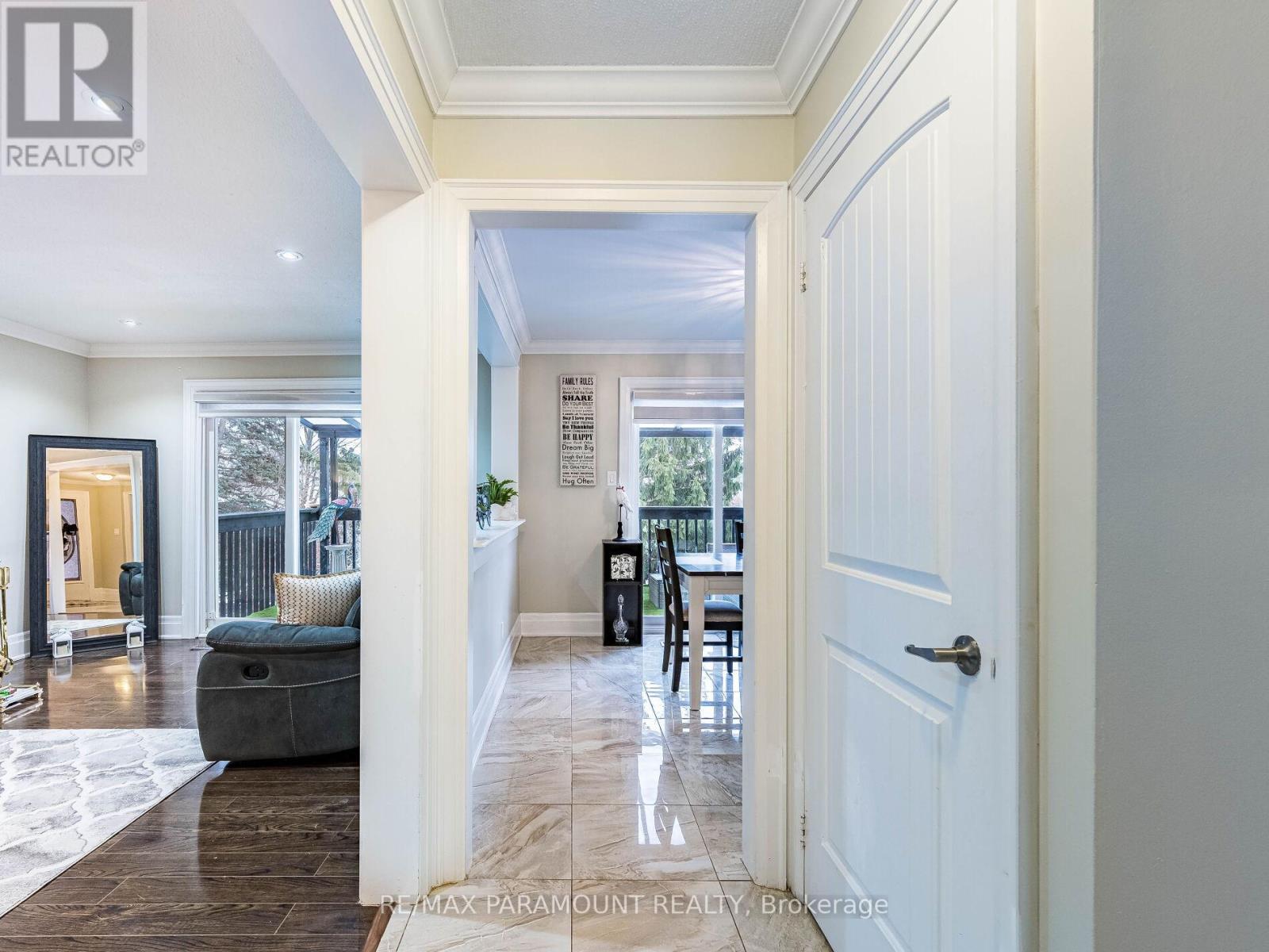 49 Marilyn Street, Caledon, Ontario  L7C 1H5 - Photo 16 - W12634464