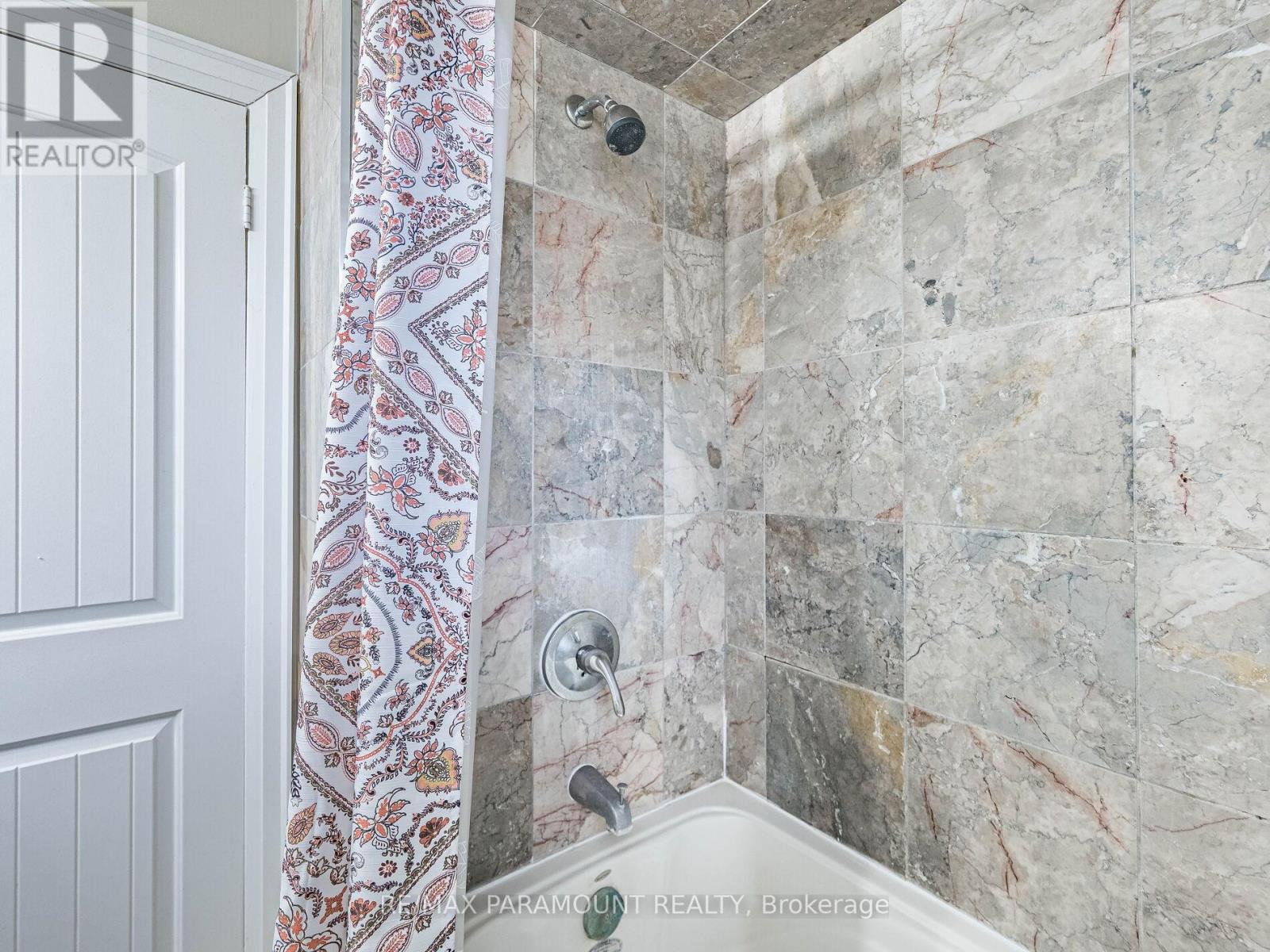 49 Marilyn Street, Caledon, Ontario  L7C 1H5 - Photo 36 - W12634464