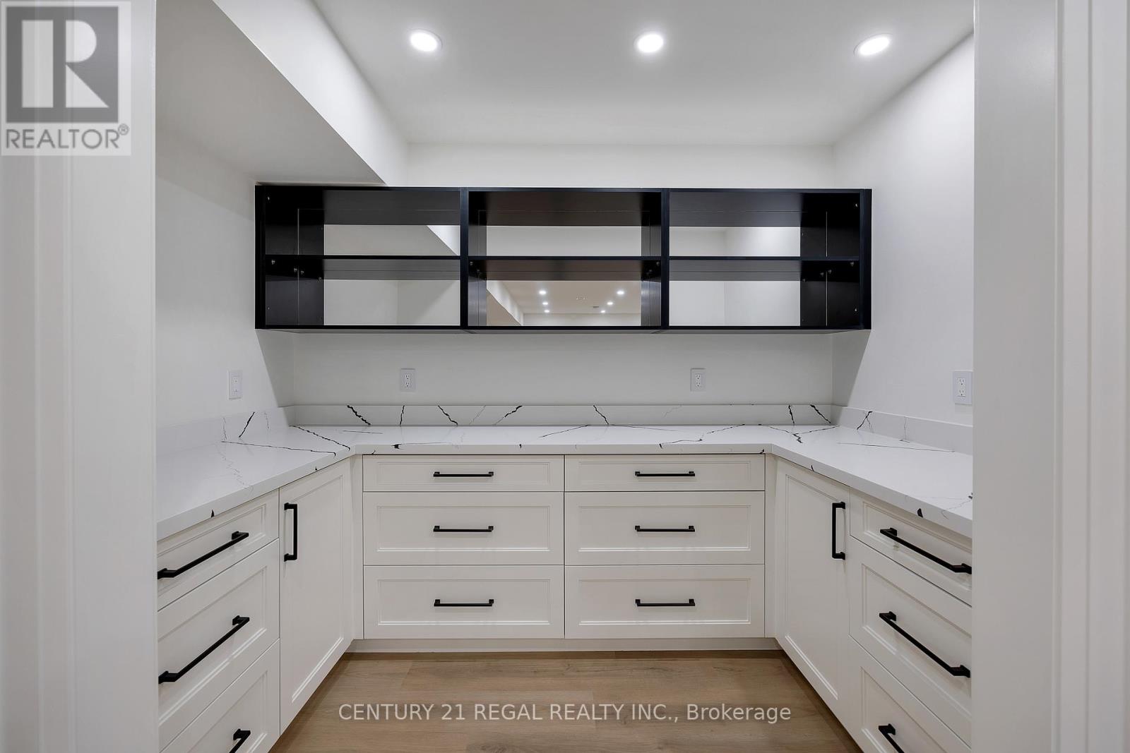 5535 Cedar Springs Road, Burlington, Ontario  L7P 0C2 - Photo 36 - W12645242