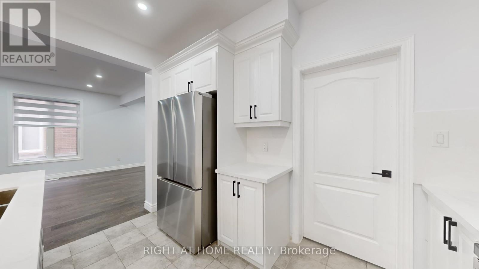 45 Denali Crescent, Brampton, Ontario  L6P 3X1 - Photo 15 - W12645250