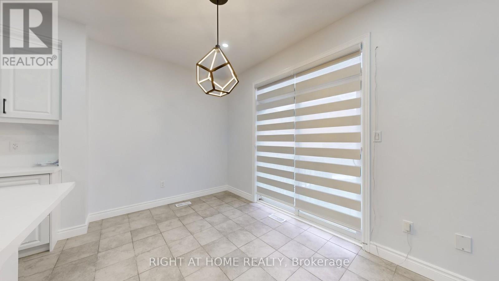 45 Denali Crescent, Brampton, Ontario  L6P 3X1 - Photo 16 - W12645250