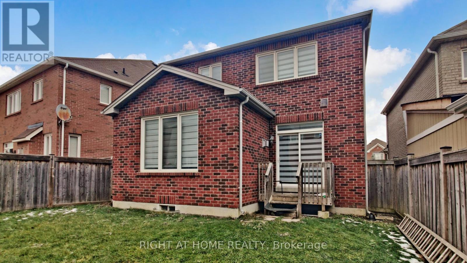 45 Denali Crescent, Brampton, Ontario  L6P 3X1 - Photo 49 - W12645250