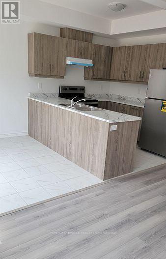 1 - 7344 Sandy Ridge Common, Niagara Falls, Ontario  L2G 3L9 - Photo 4 - X12645244