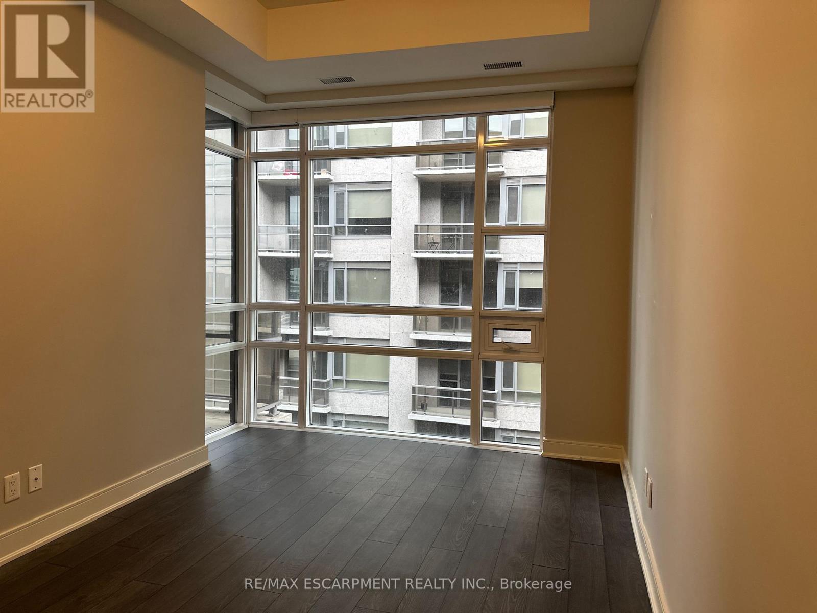 1011 - 150 MAIN STREET E, Hamilton, Ontario