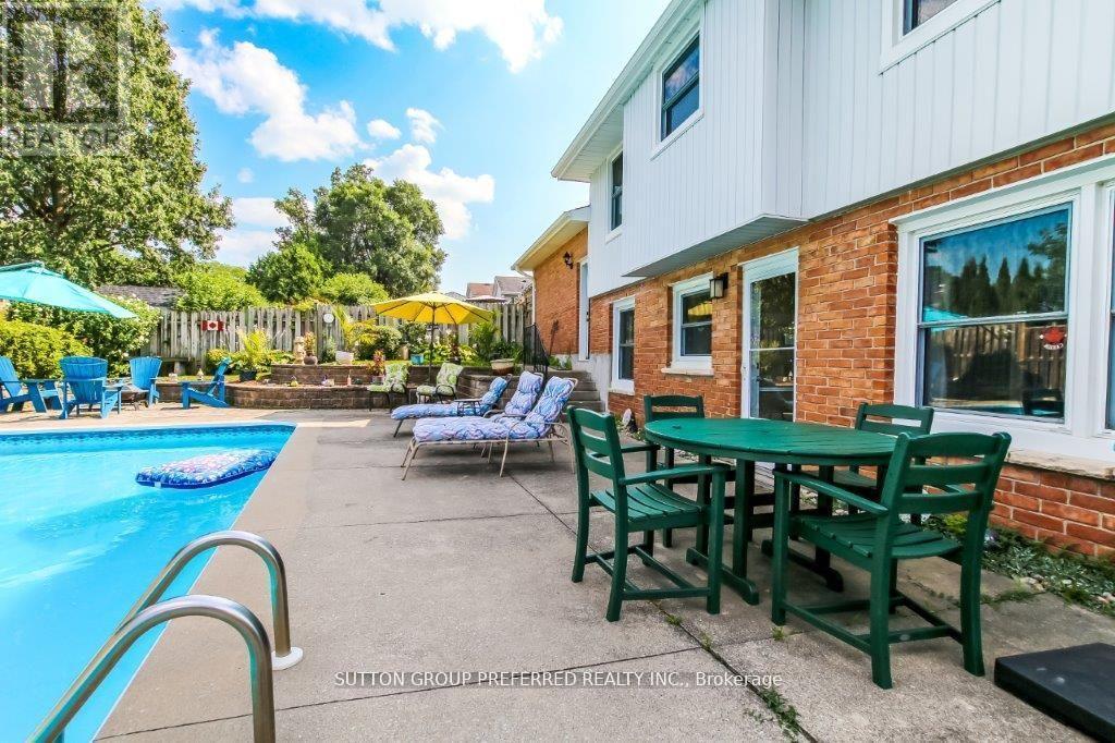 14 Cowan Avenue, London South, Ontario  N6C 4E6 - Photo 9 - X12645268