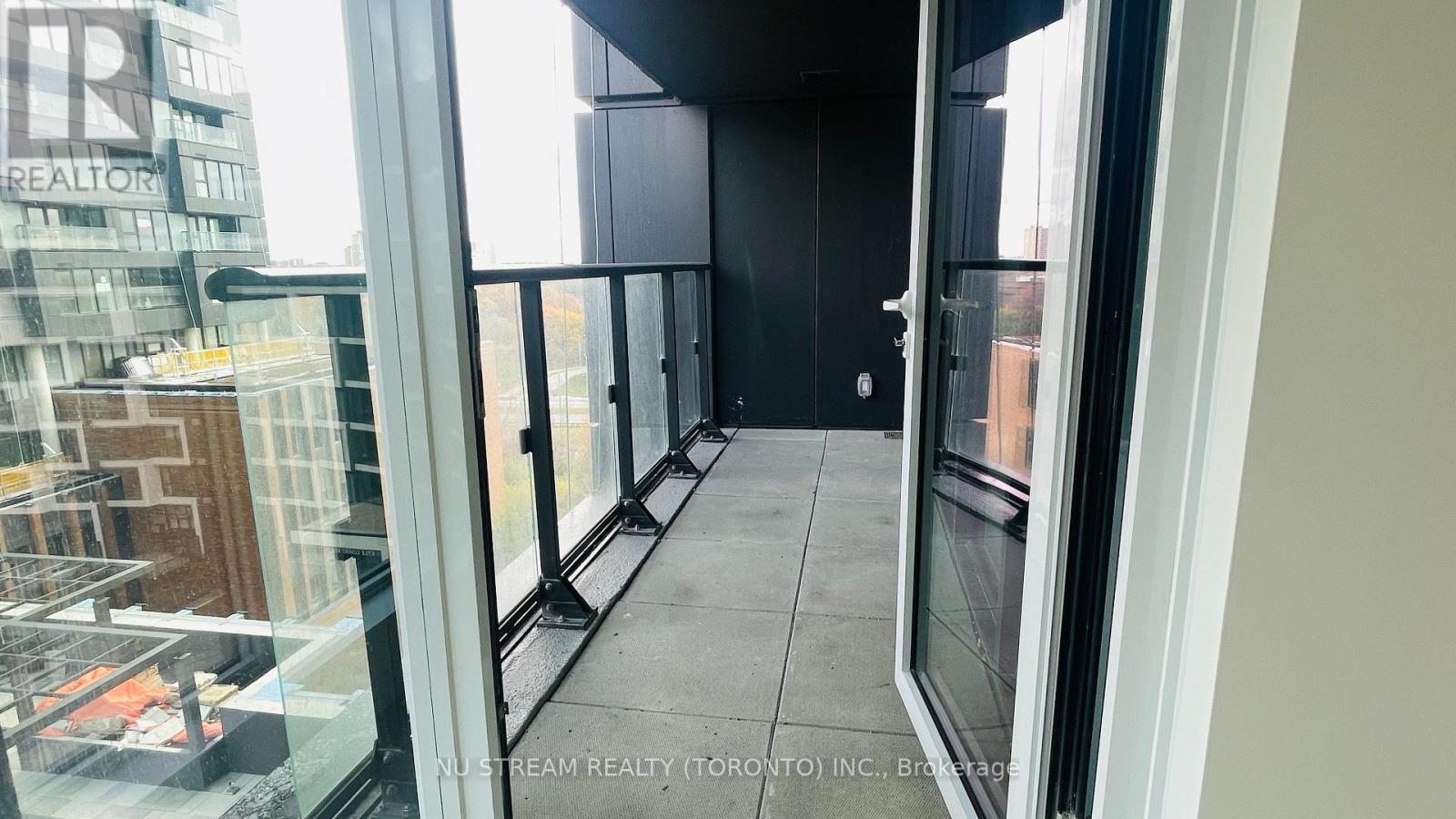 620 - 1 Quarrington Lane, Toronto, Ontario  M3C 0S4 - Photo 9 - C12645262