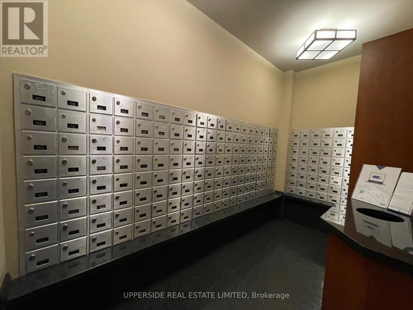 2705 - 750 Bay Street, Toronto, Ontario  M5G 1N6 - Photo 14 - C12645272