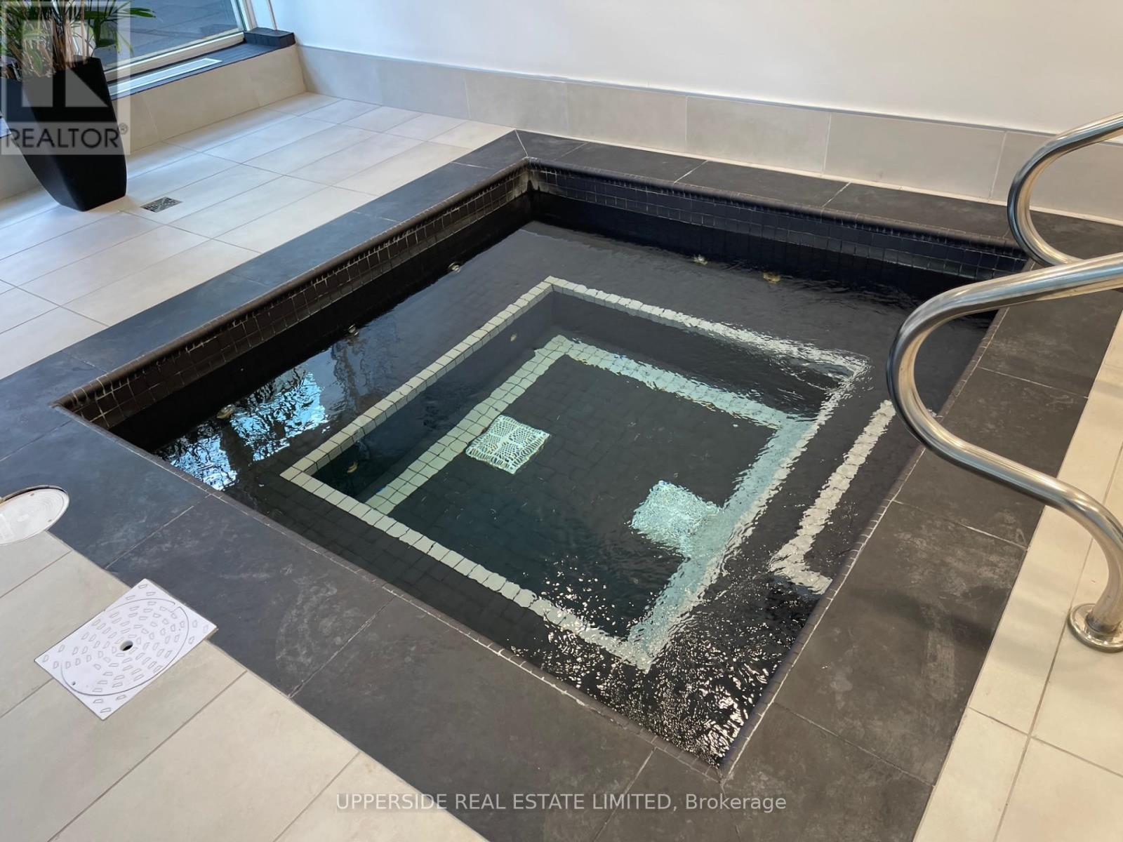 2705 - 750 Bay Street, Toronto, Ontario  M5G 1N6 - Photo 19 - C12645272