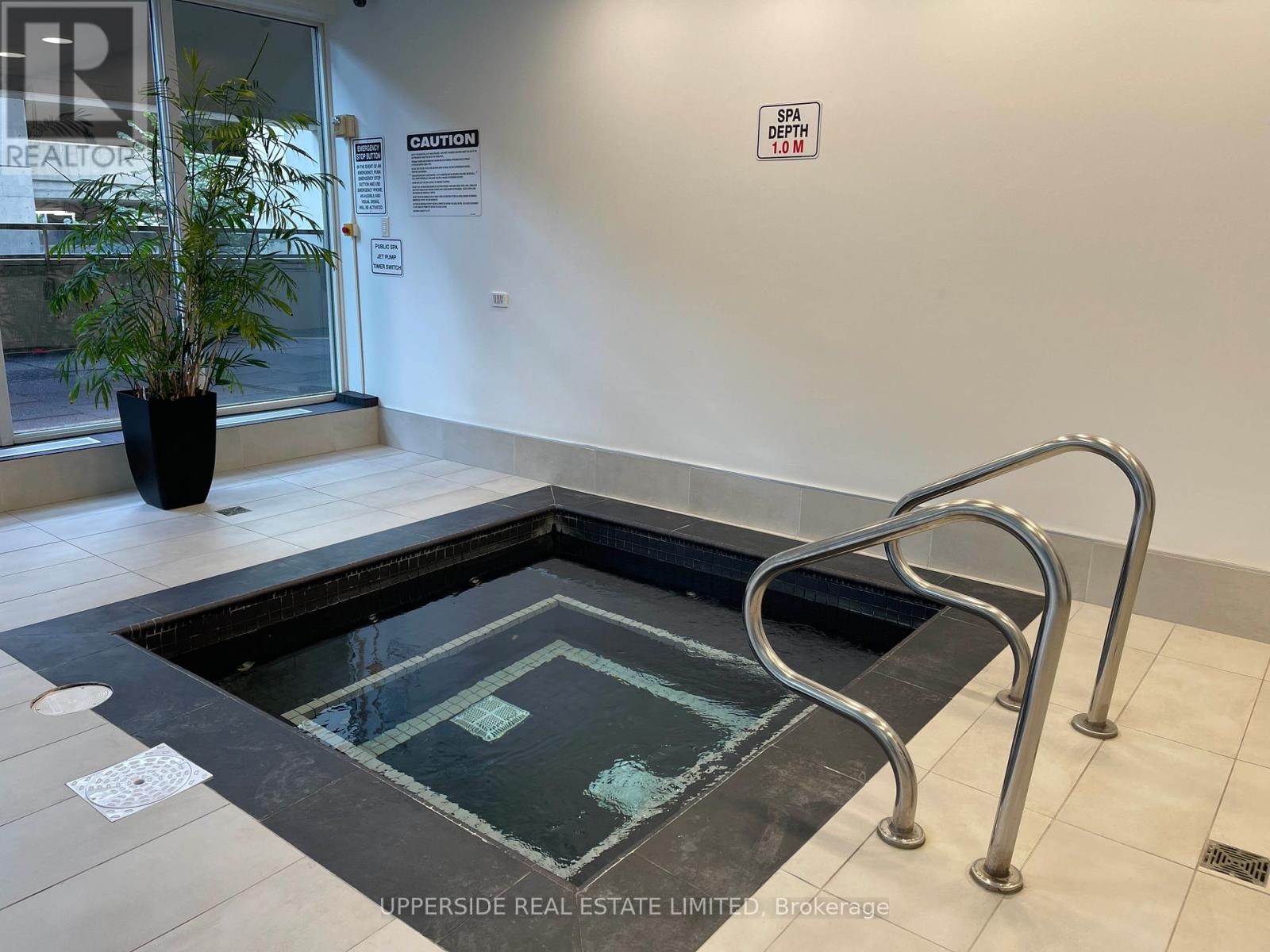 2705 - 750 Bay Street, Toronto, Ontario  M5G 1N6 - Photo 25 - C12645272