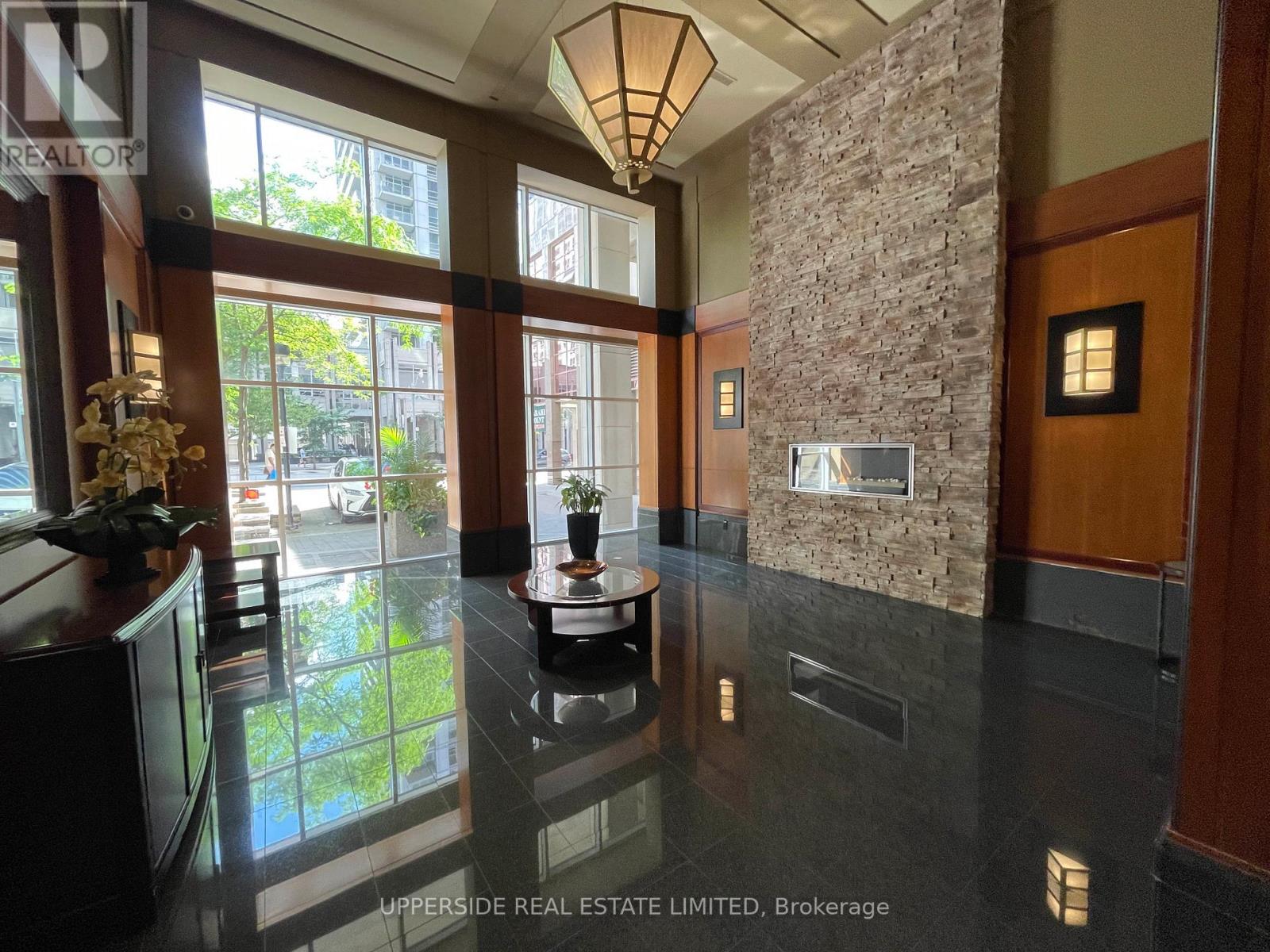 2705 - 750 Bay Street, Toronto, Ontario  M5G 1N6 - Photo 28 - C12645272