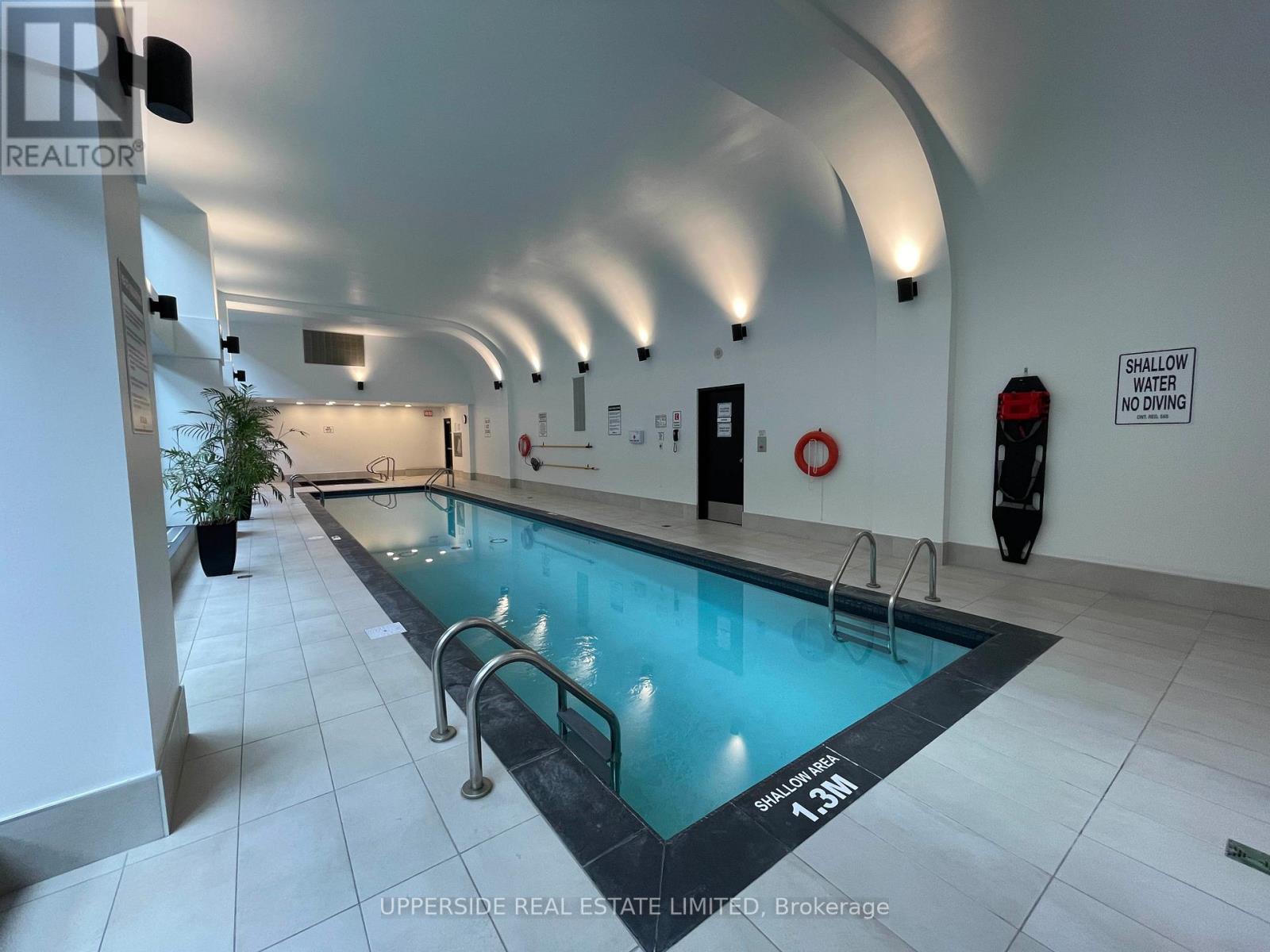 2705 - 750 Bay Street, Toronto, Ontario  M5G 1N6 - Photo 29 - C12645272