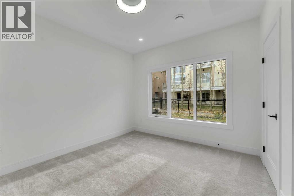 236 East Lakeview Place, Chestermere, Alberta  T1X 0A2 - Photo 42 - A2269147