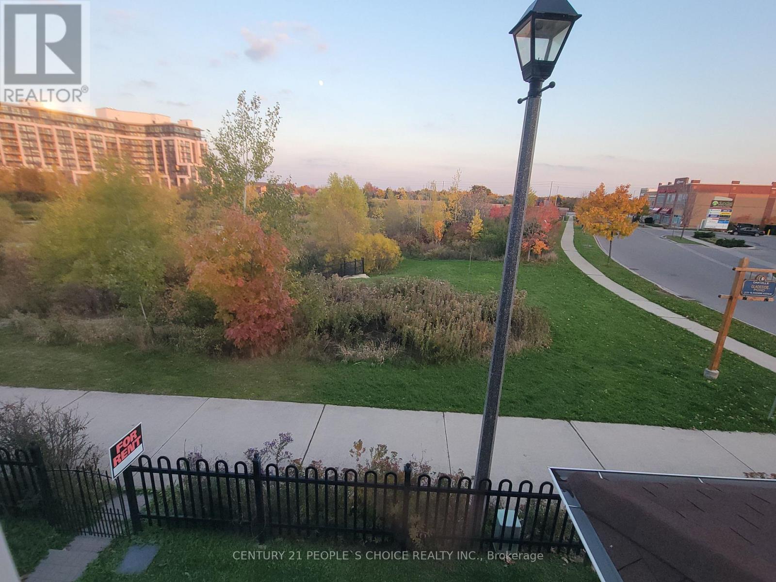 2 - 3045 Gladeside Avenue, Oakville, Ontario  L6M 0R3 - Photo 18 - W12645258