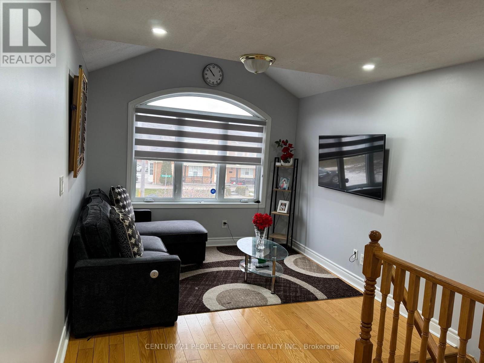 8 Bayridge Drive S, Brampton, Ontario  L6P 2H8 - Photo 17 - W12645276