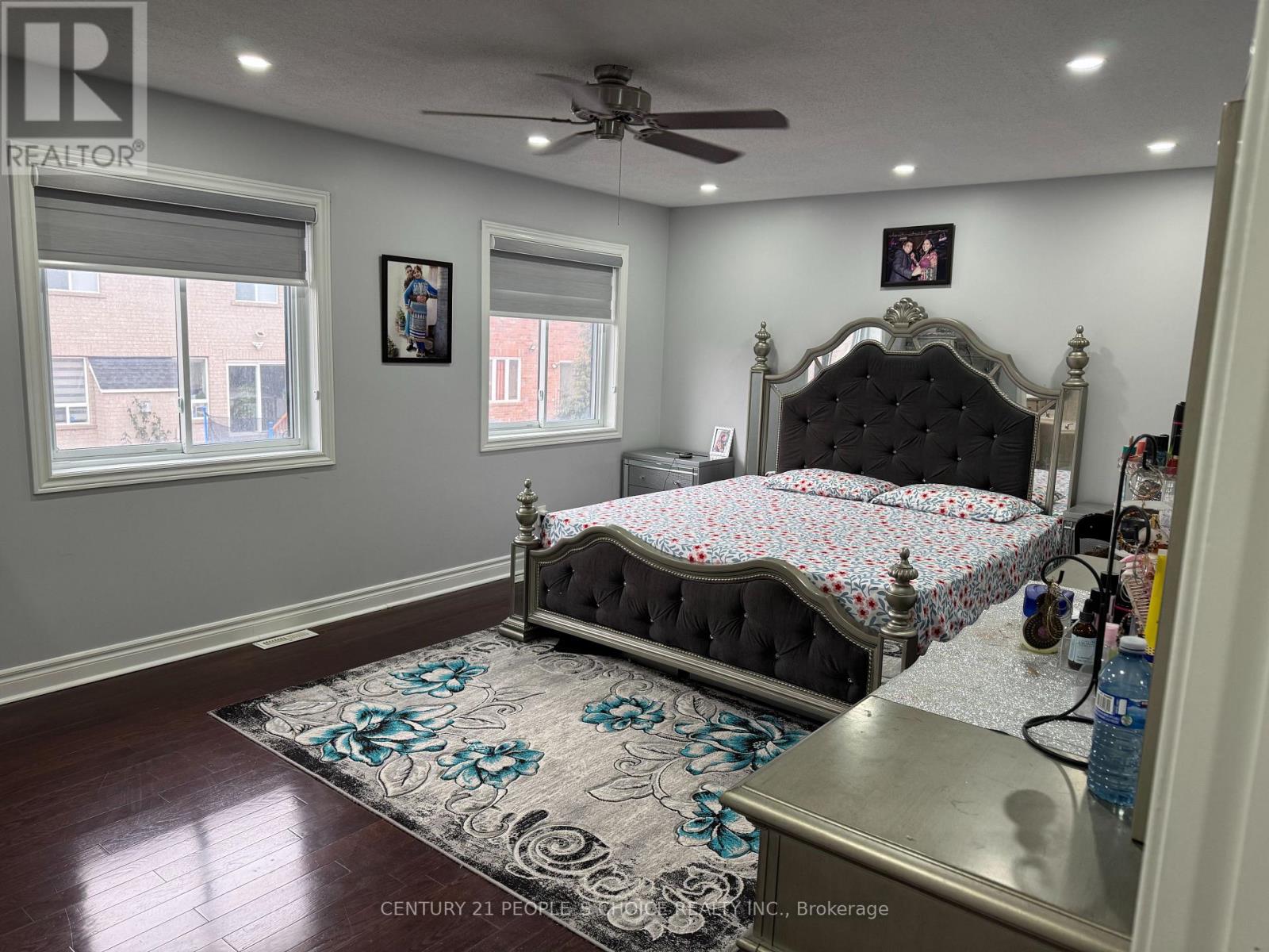 8 Bayridge Drive S, Brampton, Ontario  L6P 2H8 - Photo 20 - W12645276