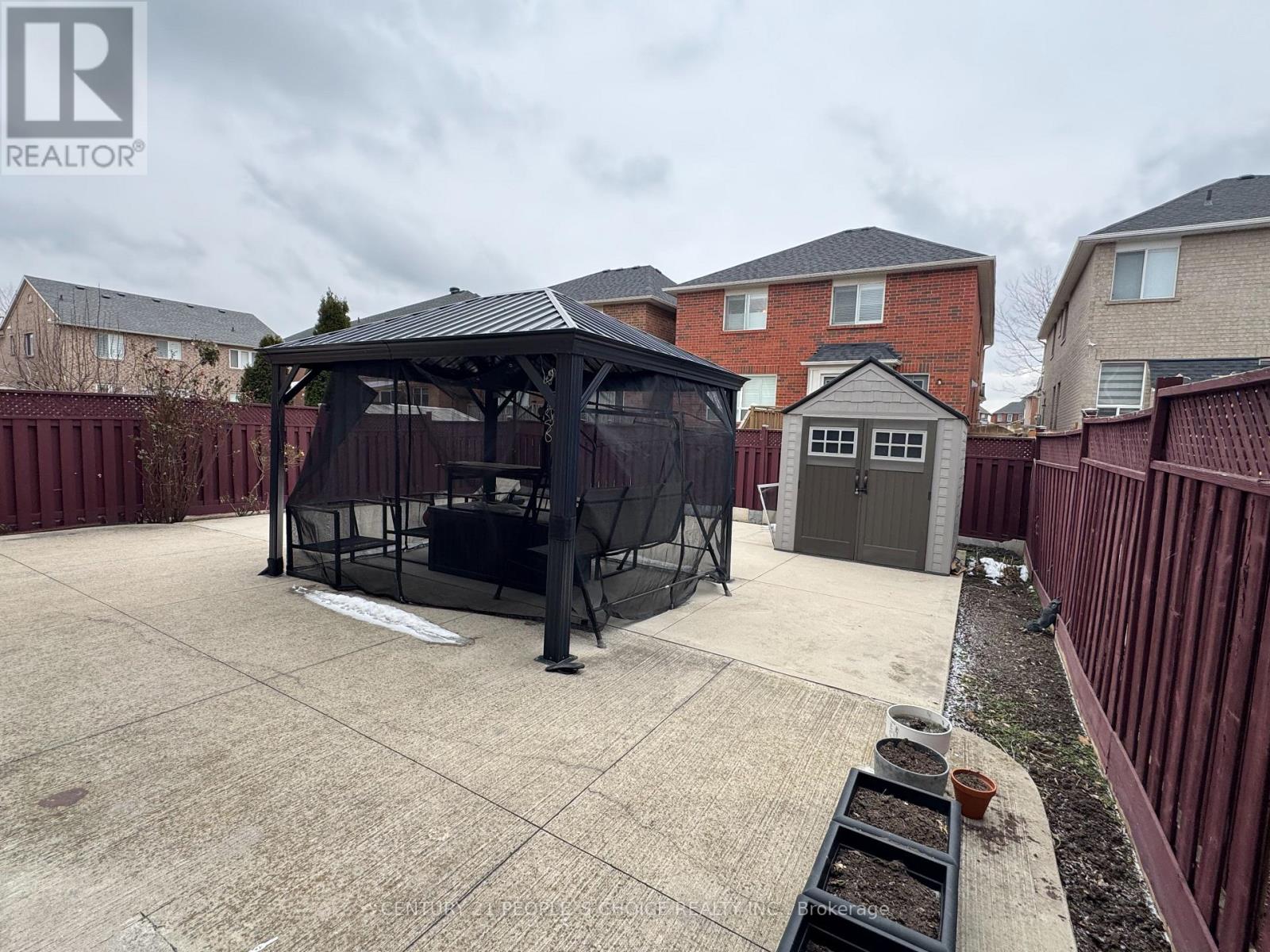 8 Bayridge Drive S, Brampton, Ontario  L6P 2H8 - Photo 49 - W12645276