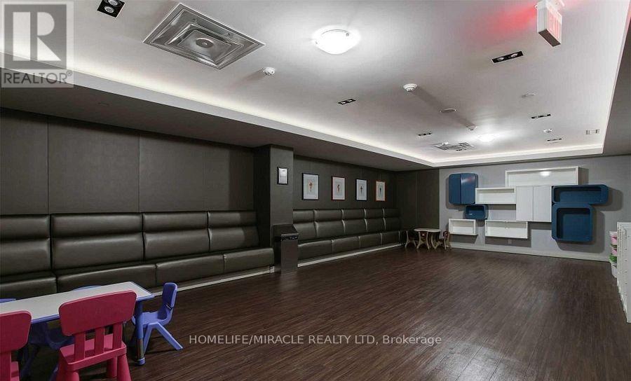 809 - 9 Valhalla Inn Road, Toronto, Ontario  M9B 0B2 - Photo 19 - W12645278