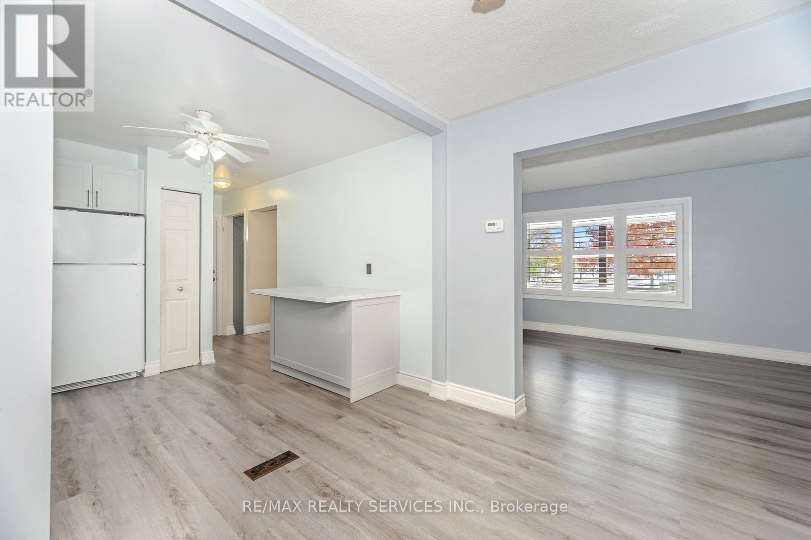 84 Sutherland Avenue, Brampton, Ontario  L6V 2H7 - Photo 12 - W12645286