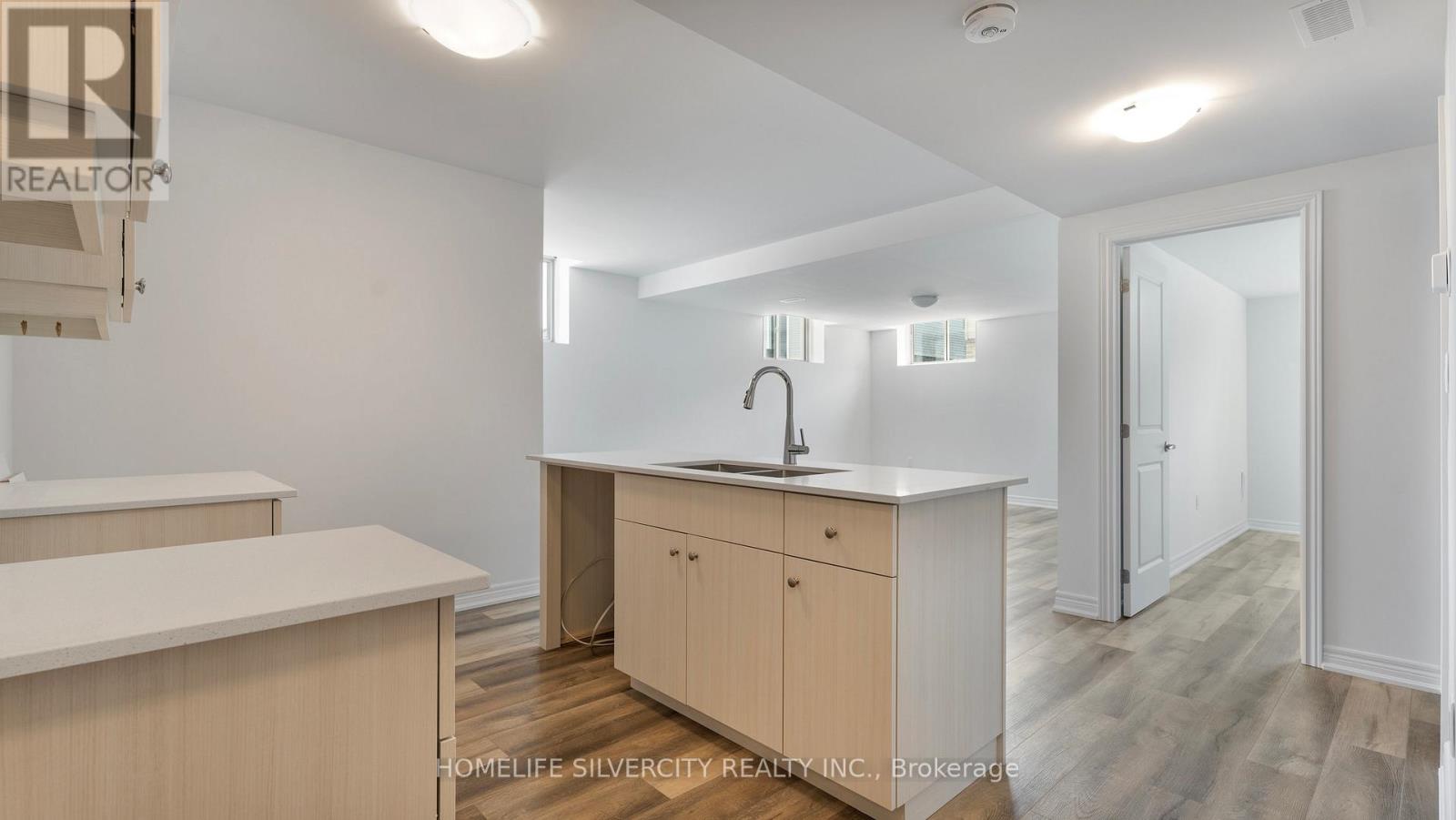 Basement - 23 Holder Drive, Brantford, Ontario  N3T 5L5 - Photo 7 - X12645280