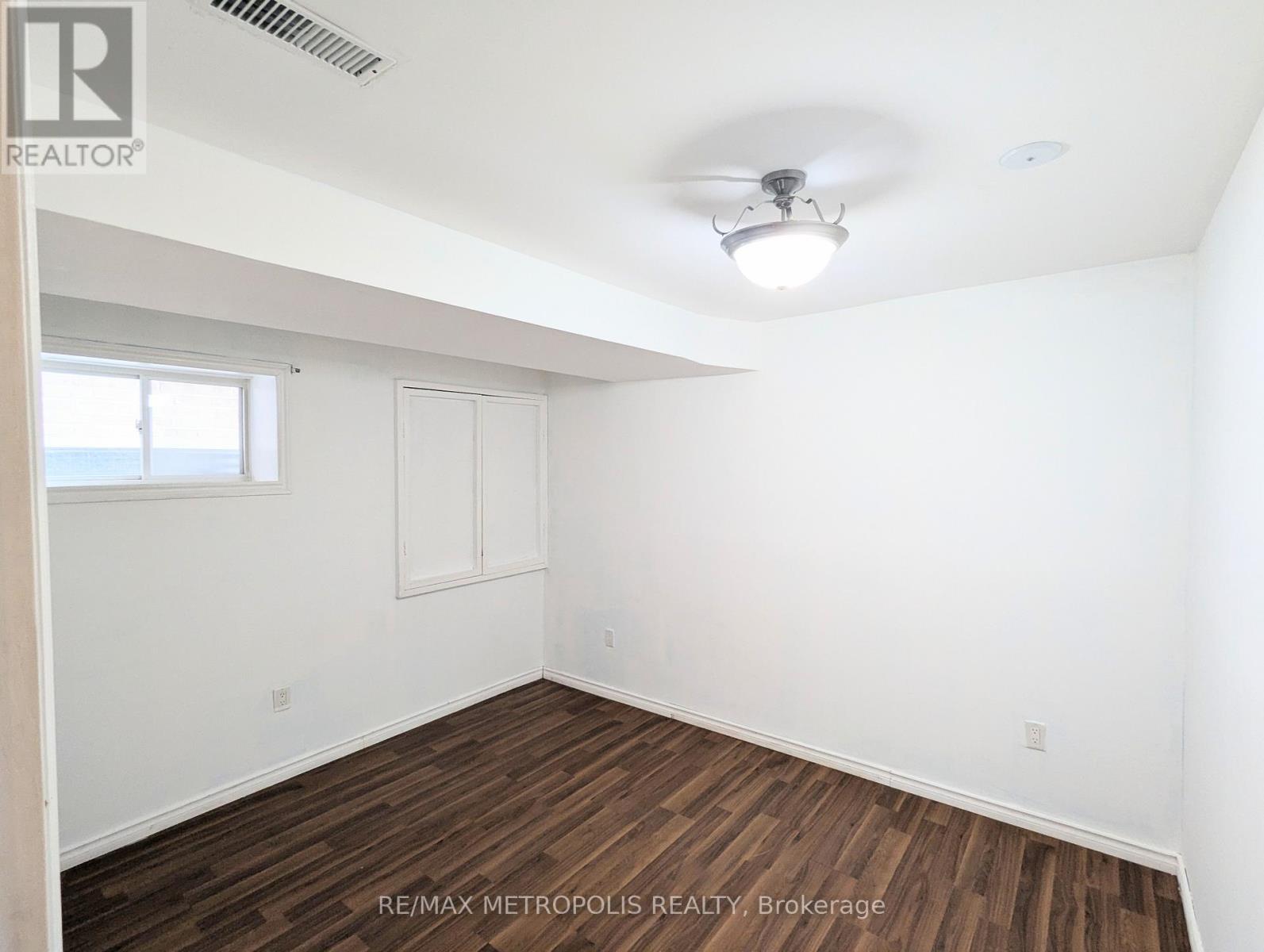 Bsmt - 40 Harper-Hill Drive, Ajax, Ontario  L1Z 0P6 - Photo 8 - E12492168