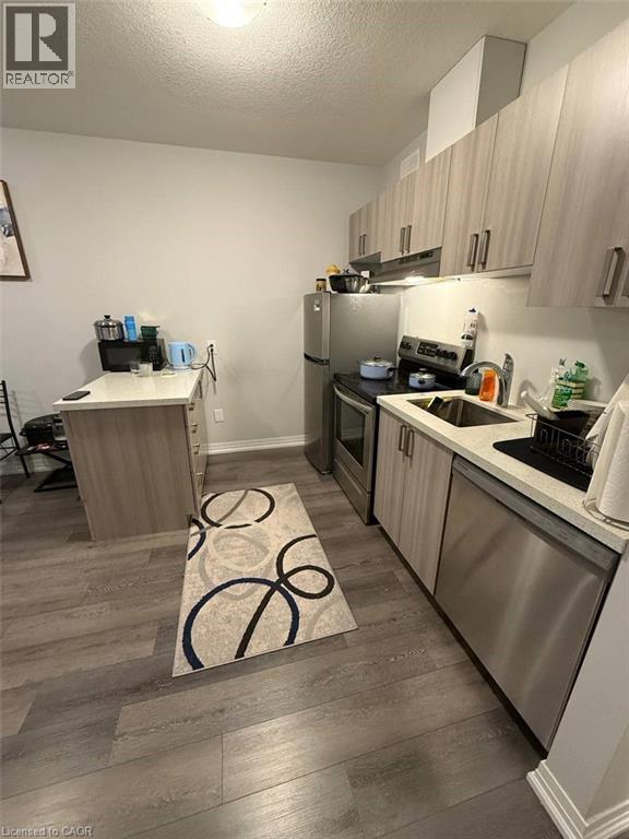 6705 Cropp Street, Niagara Falls, Ontario  L2E 0C1 - Photo 6 - 40794725