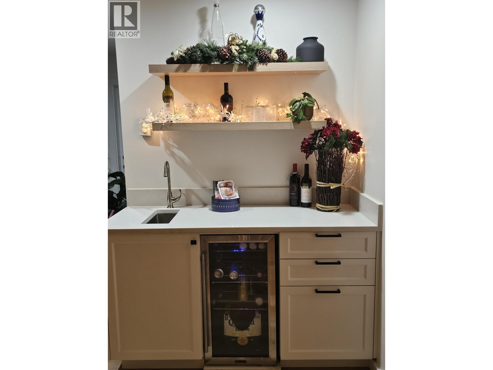 6251 Jasper Road, Sechelt, British Columbia  V7Z 0M2 - Photo 11 - R2964585