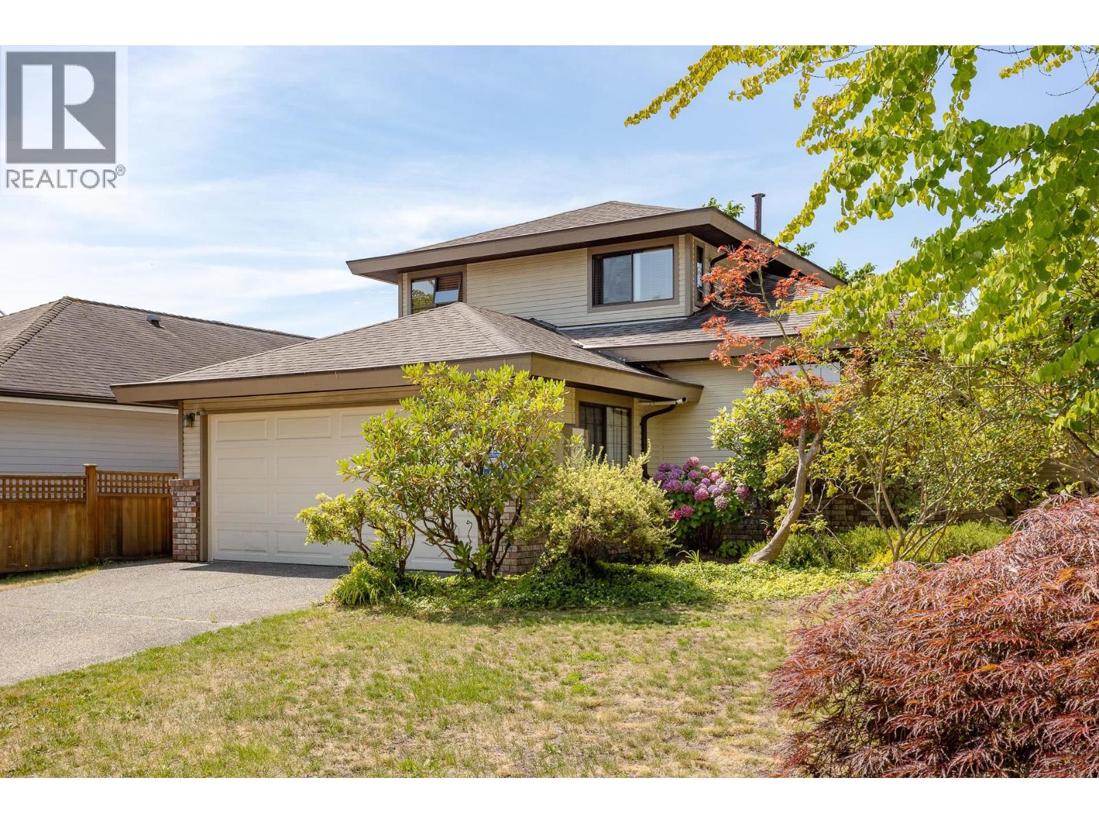 2242 Rampart Place, Port Coquitlam, British Columbia  V3C 5C5 - Photo 3 - R3032234