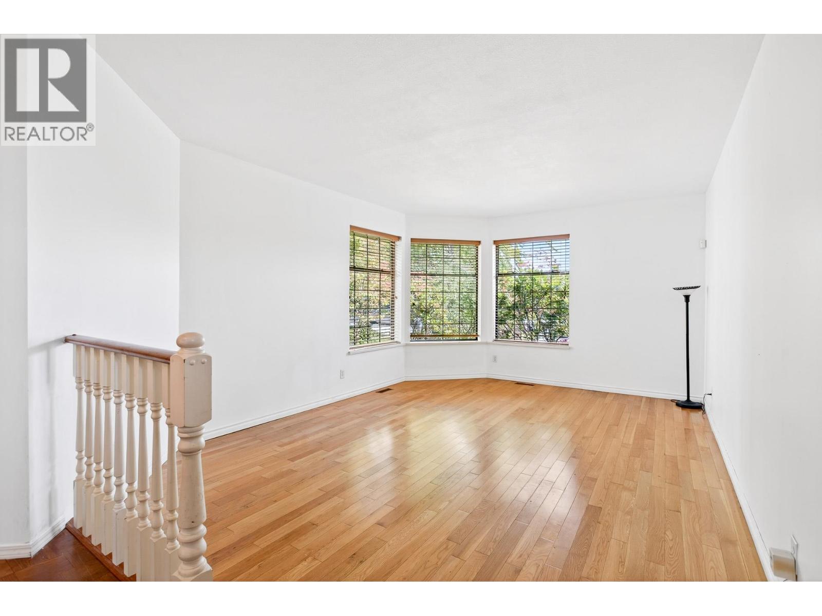 2242 Rampart Place, Port Coquitlam, British Columbia  V3C 5C5 - Photo 8 - R3032234