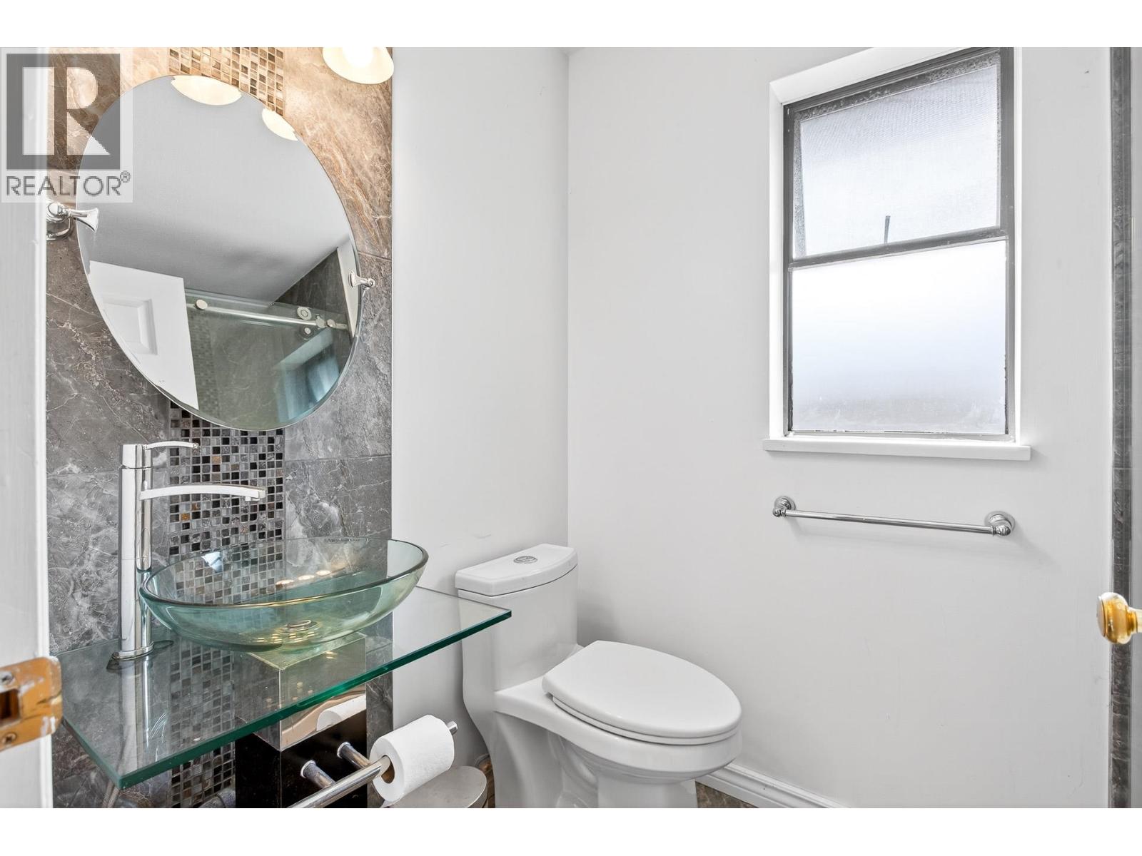 2242 Rampart Place, Port Coquitlam, British Columbia  V3C 5C5 - Photo 32 - R3032234