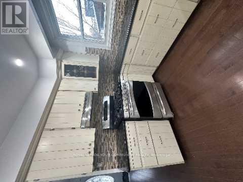 Main - 96 Gurnett Street, Aurora, Ontario  L4G 1P6 - Photo 10 - N12644770