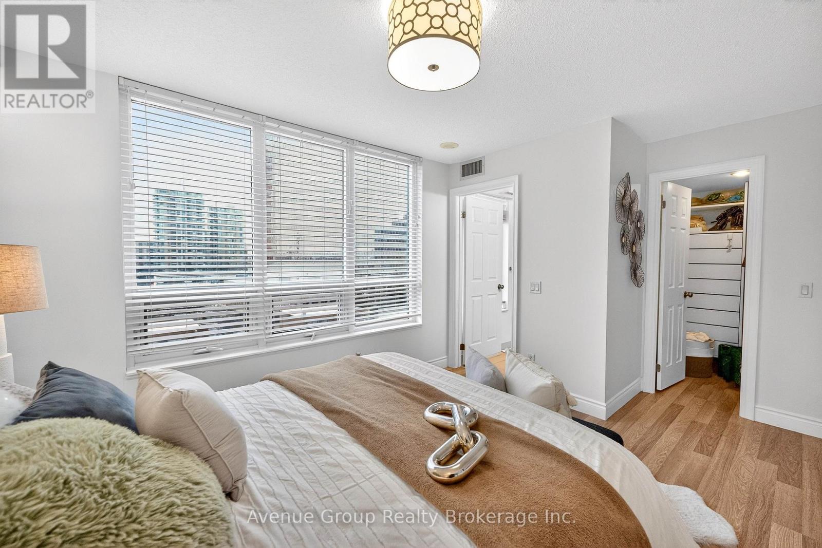 726 - 25 Greenview Avenue, Toronto, Ontario  M2M 0A5 - Photo 17 - C12645304