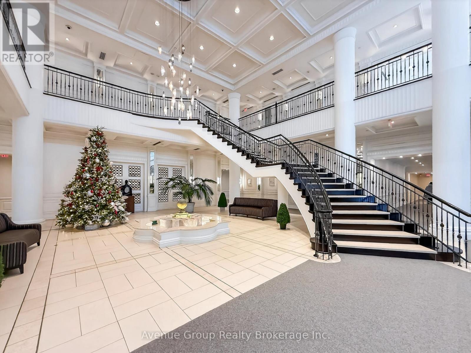 726 - 25 Greenview Avenue, Toronto, Ontario  M2M 0A5 - Photo 4 - C12645304