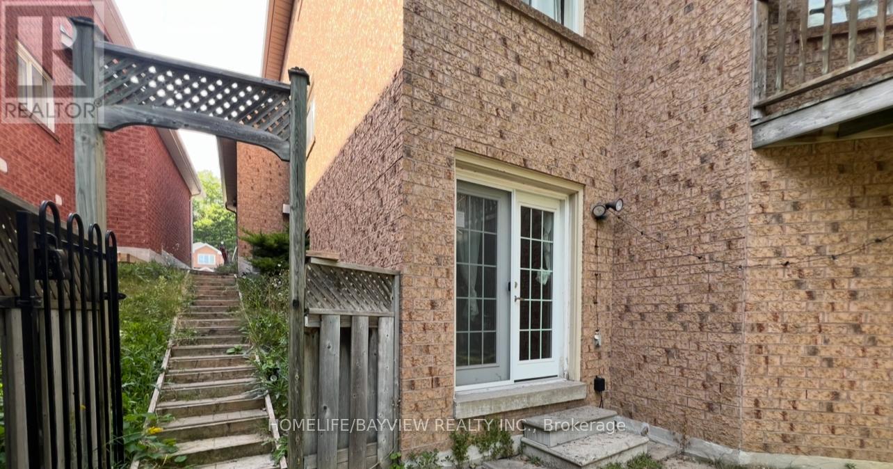 Bmnt - 379 Carruthers Avenue, Newmarket, Ontario  L3X 2B8 - Photo 4 - N12645316