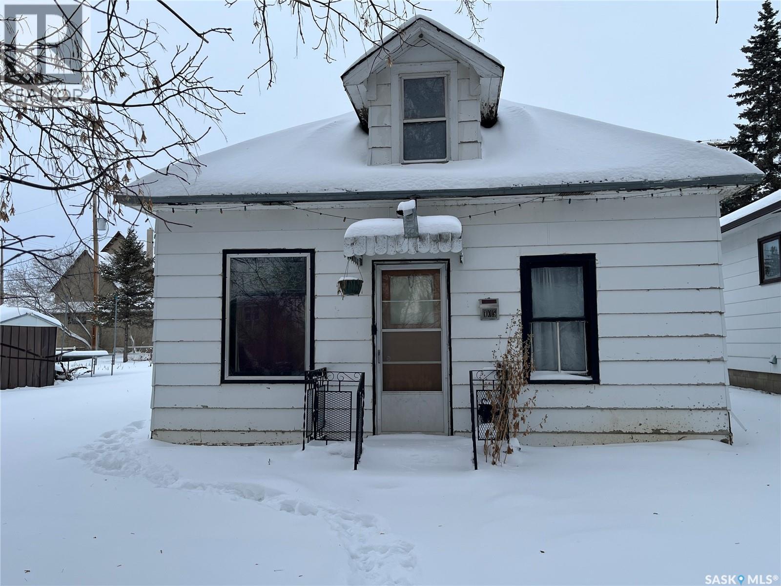 105 3rd AVENUE E, Blaine Lake, Saskatchewan