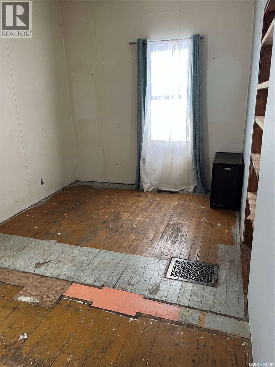 105 3rd Avenue E, Blaine Lake, Saskatchewan  S0J 0J0 - Photo 7 - SK025830