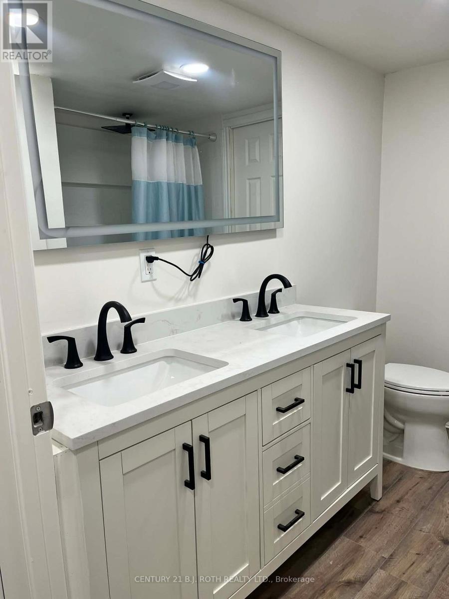 B - 20 Meadowland Avenue, Barrie, Ontario  L4N 2Y4 - Photo 9 - S12645326