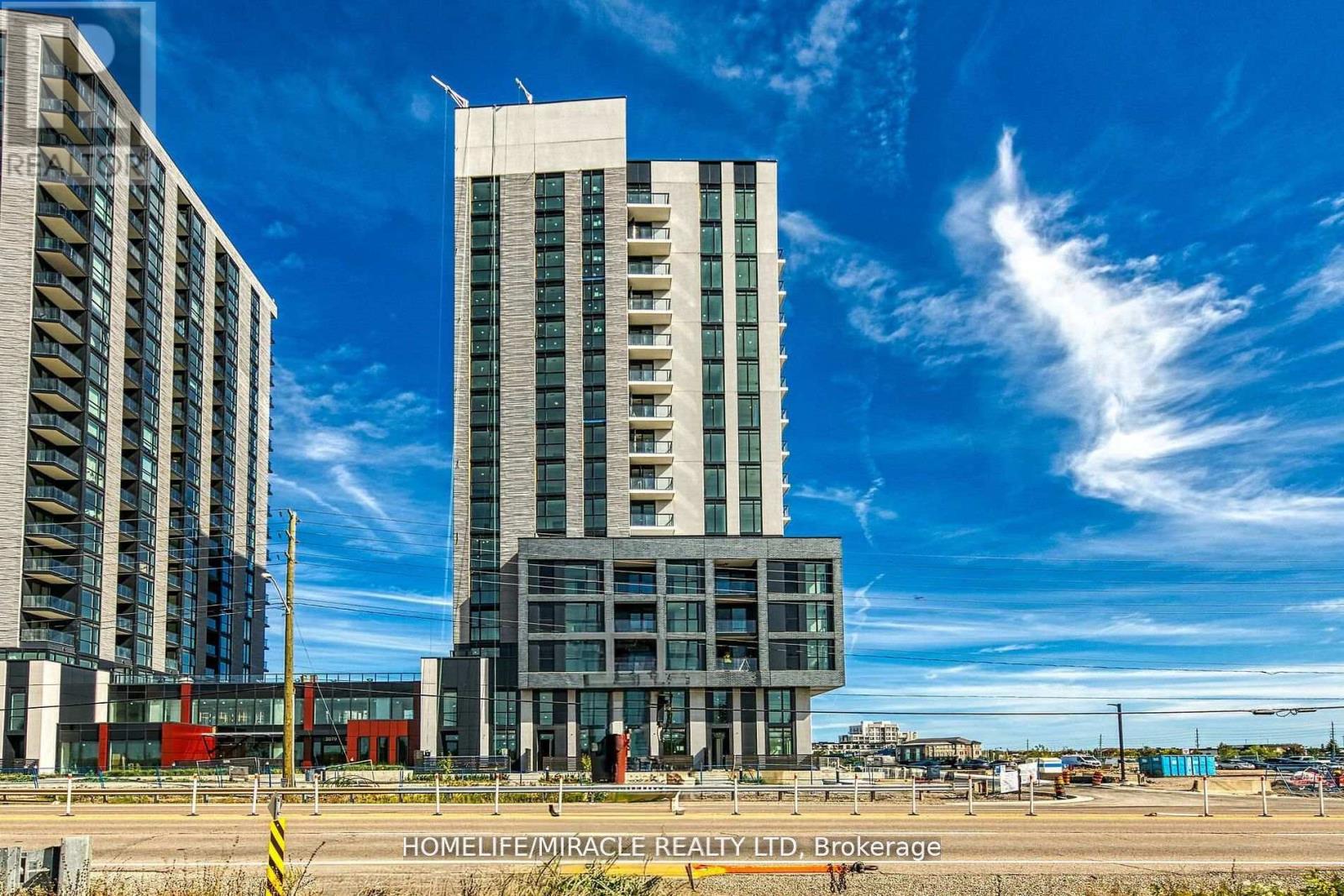 1706 - 3079 Trafalgar Road, Oakville (Jm Joshua Meadows), Ontario  L6H 8C5 - Photo 3 - W12645030